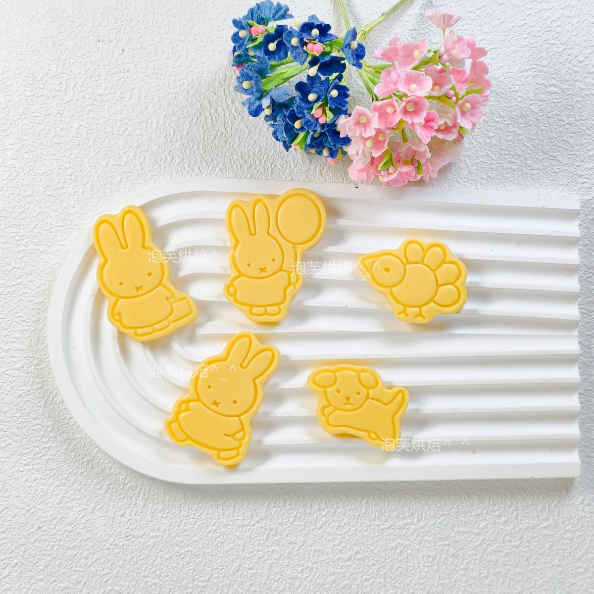 Cute 3D Press Cookie Mold with - огляд і ціна Kids Outdoor Mud Kitchen Accessories