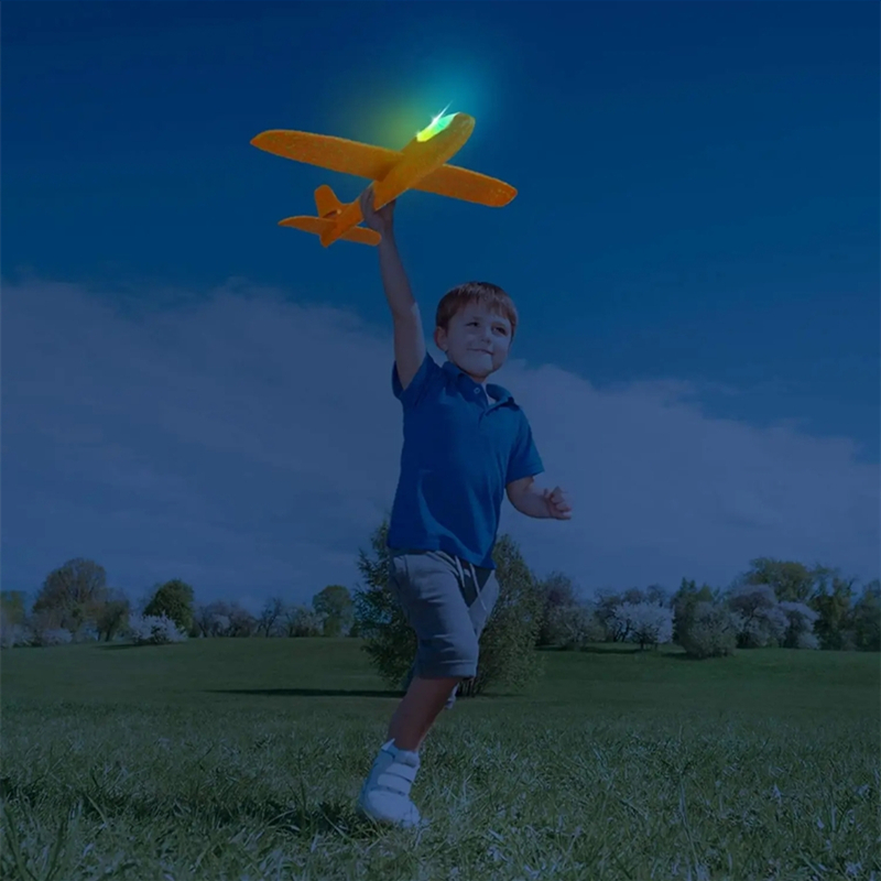 Electric Foam Plane Glider Han - огляд і ціна Kids Outdoor Entertainment